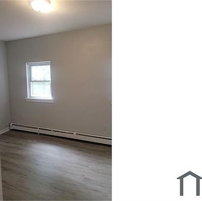 4th image of 324-326 W Runyon St #1L