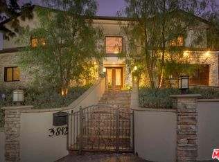 3812 Woodcliff Rd, Sherman Oaks, CA 91403