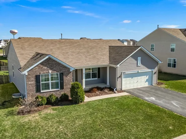 691 Windett Ridge Rd, Yorkville, IL 60560