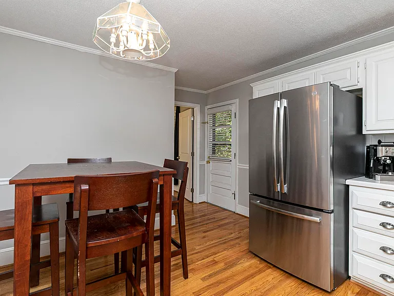941 Evergreen Ave — Photo 13