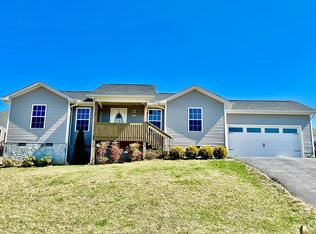 1314 Lauren Dr, Jefferson City, TN 37760