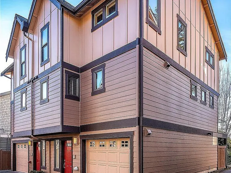 4429 44th Ave SW #A — Photo 1