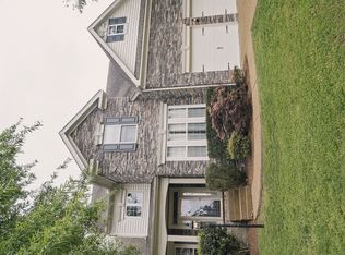 825 Holt Grove Ct, Nashville, TN 37211