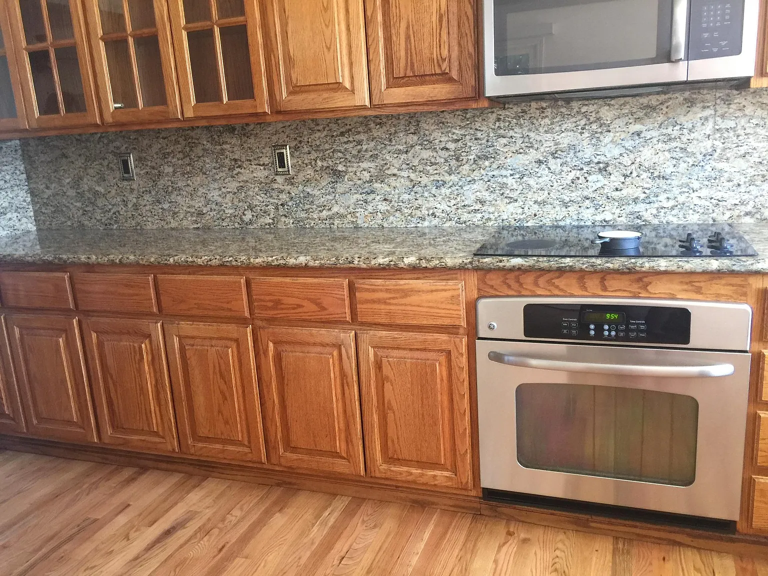 3 bed, 1700 sqft, $2,400 — Photo 3