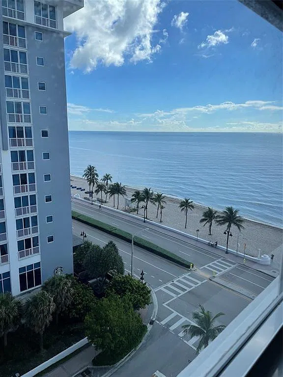 1 bed, 1.0 bath, 710 sqft, $3,500 — Photo 1