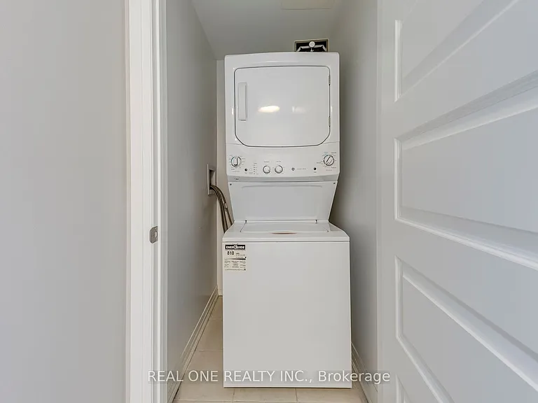 128 Grovewood Cmn #533 — Photo 24