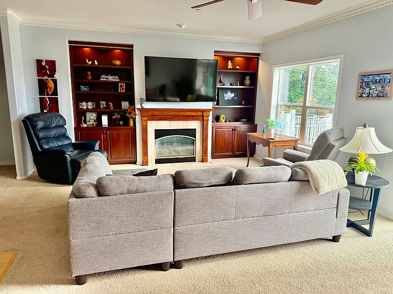 2030 NW Fargo Loop — Photo 3