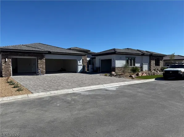 8250 Whitburn Ct, Las Vegas, NV 89113