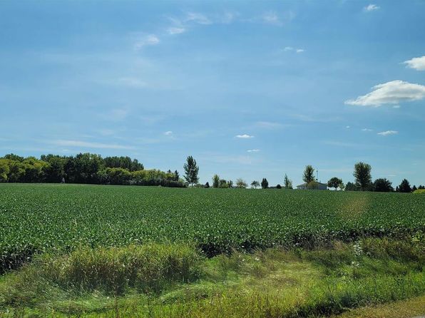 W8543 Lincoln Road, Van Dyne, WI 54979