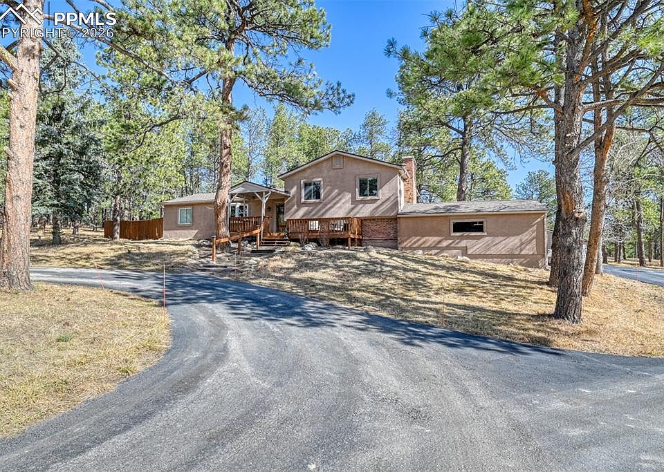 1st image of 8480 Lakeview Dr