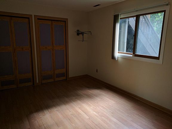 2nd (Main Floor) Floor Bedroom