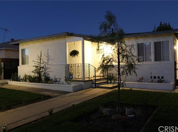 2nd image of 7222 Camellia Ave