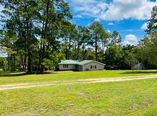 883 Lower Rebecca Rd, Fitzgerald, GA 31750