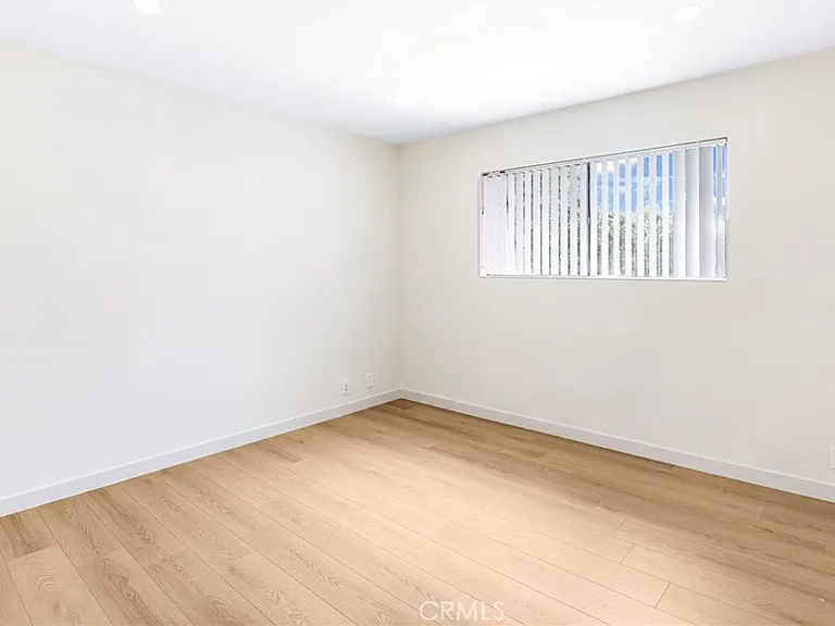 333 Riverdale Dr #17 — Photo 10
