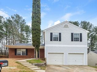 2413 Whites Rdg, Decatur, GA 30034