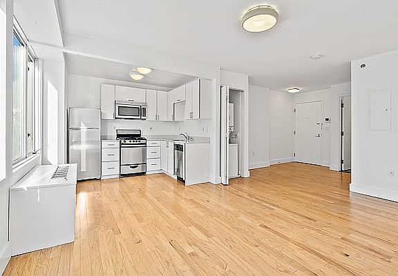 5th image of 2270 Frederick Douglas Blvd #E
