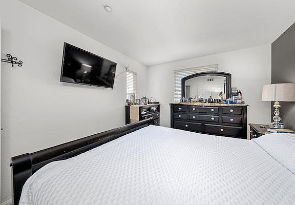 5th image of 2359 Corte Viejo Unit 66