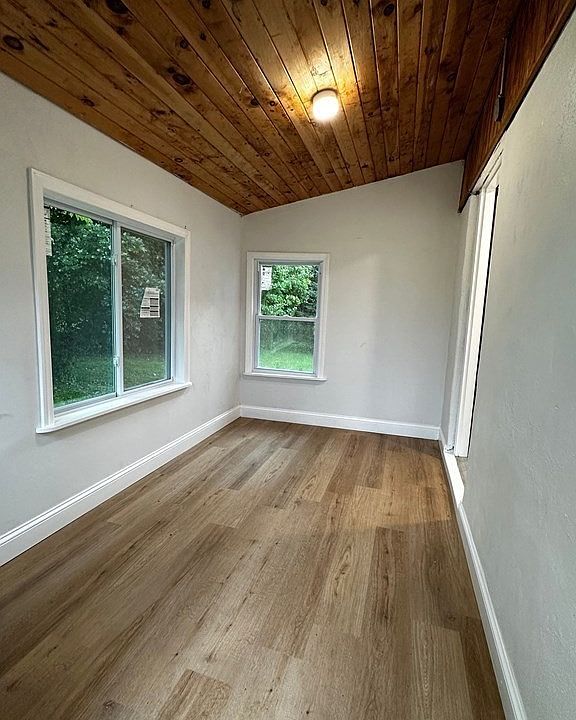 15 Cady Ln, Southbridge, MA 01550 MLS 73162221 Zillow