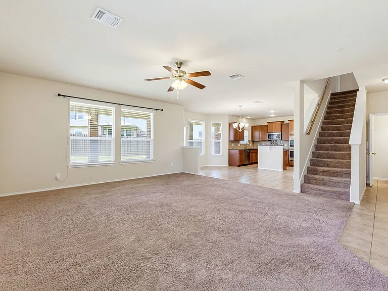 9701 Raeburn Ct — Photo 4