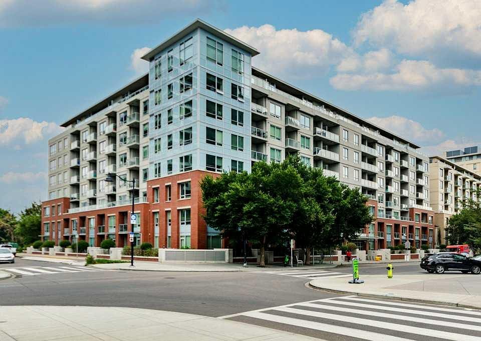 1st image of 46 W 9th St NE #717