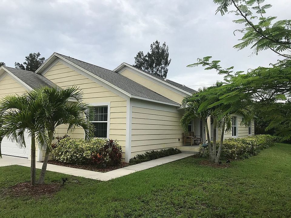 2nd image of 9306 Frangipani Dr