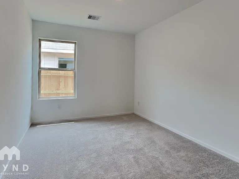 18515 Cepagatti Dr — Photo 10