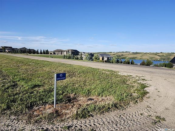 5th image of 45 Sunrise DRIVE S