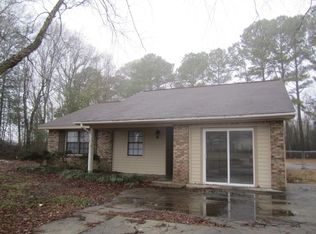 304 Darrel Rd, La Grange, NC 28551