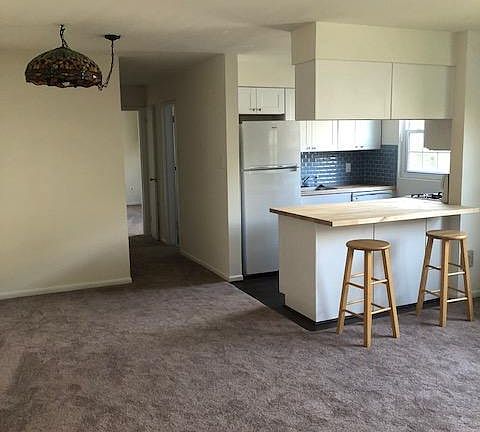 2nd image of 2028 N Vermont St APT 202