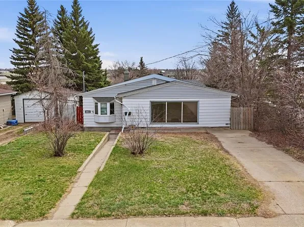 1065 Stadacona STREET W, Moose Jaw, SK S6H 2B1