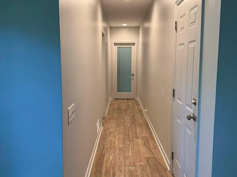 Basement -4 bedrooms