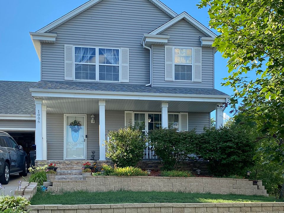 1st image of 1006 Dresser Ave