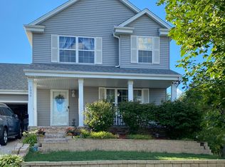 1006 Dresser Ave, Waukesha, WI 53188