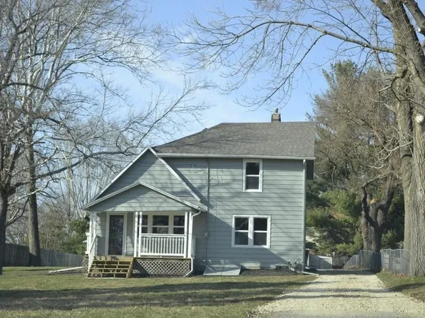 3908 E Douglas Ave, Des Moines, IA 50317