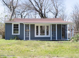 4618 E Overbrook Dr, Louisville, KY 40216