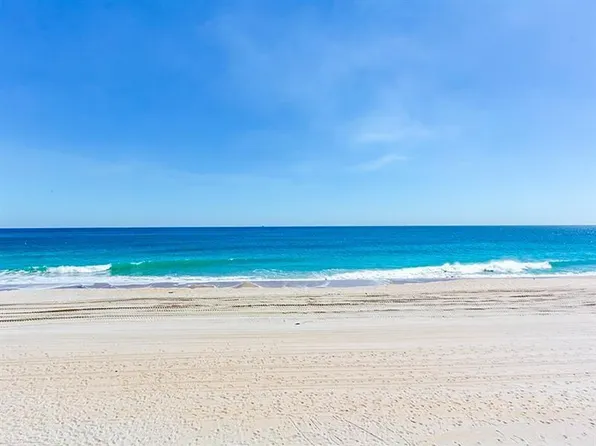 2555 NE 11th St APT 601, Fort Lauderdale, FL 33304
