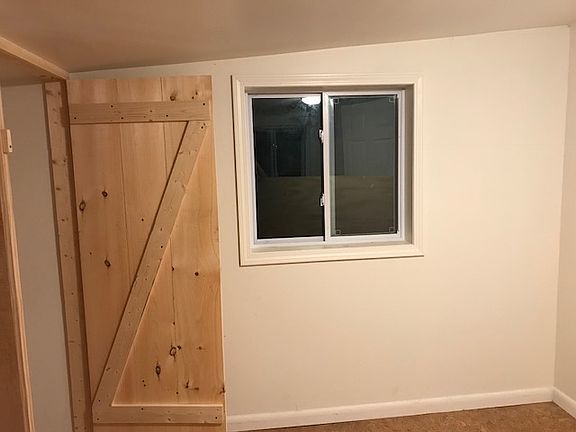 5th image of 315 1/2 Tessie Ln