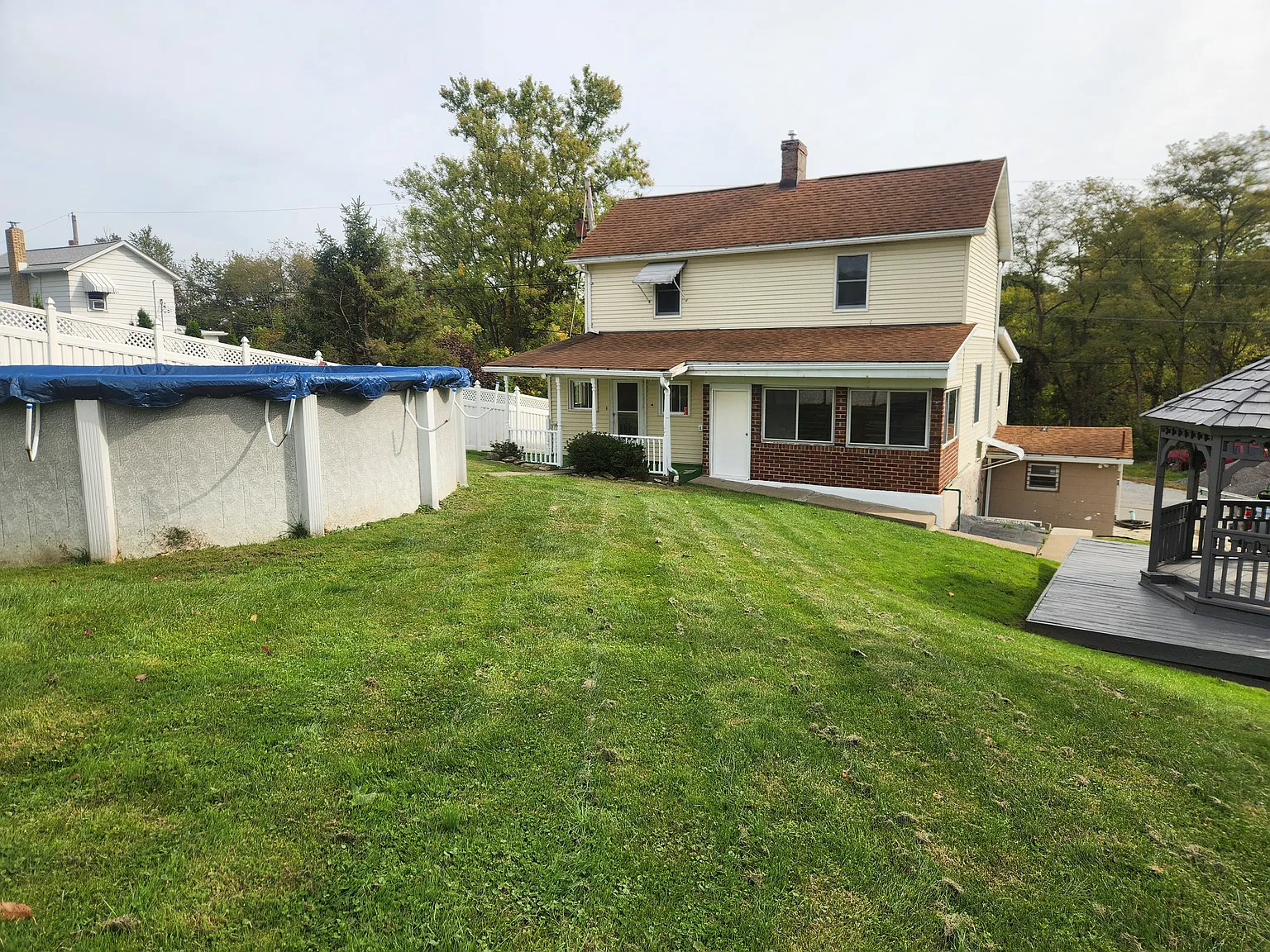 3 bed, 1410 sqft, $1,475 — Photo 4