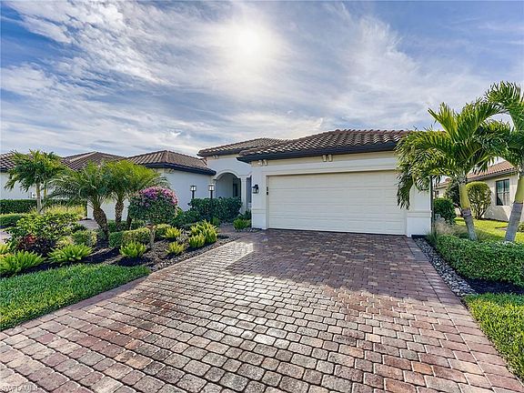 3rd image of 12091 Canal Grande DR