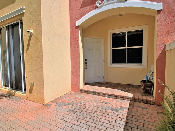 3rd image of 6550 Morgan Hill Trl APT 1908