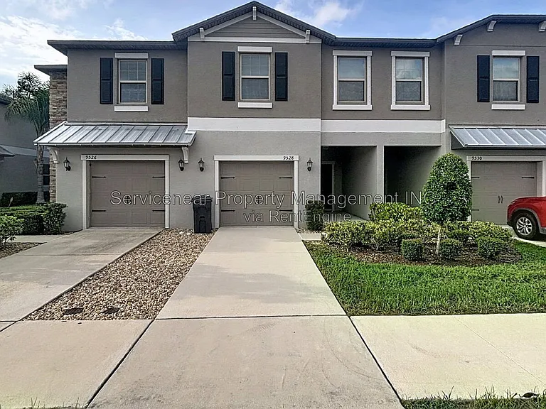 9528 Pembrooke Pines Dr — Photo 1