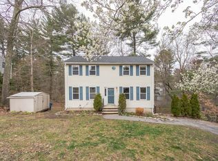 33 Outlook Rd, Billerica, MA 01821
