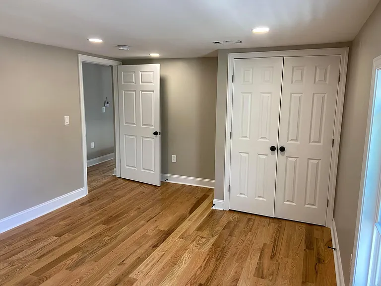 28 Maple Ave — Photo 7
