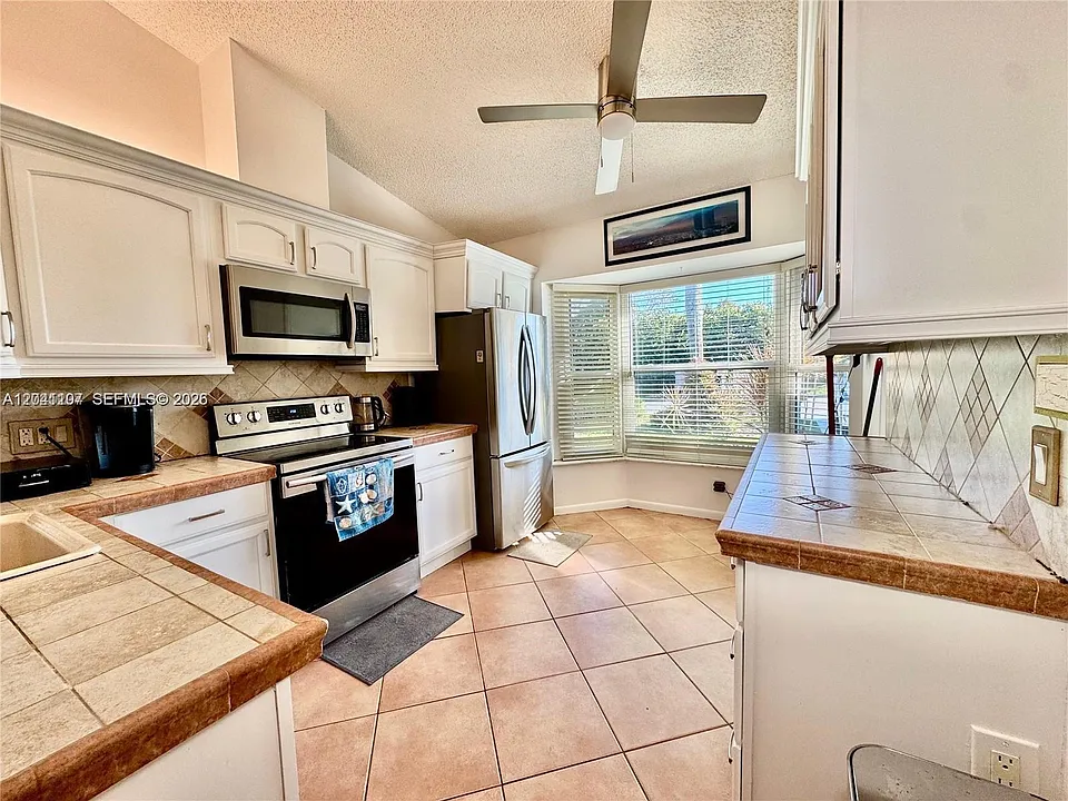 11078 SE Sea Pines Cir