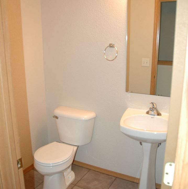 2nd image of 1823 Montana St APT B
