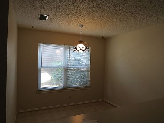 3rd image of 3207 W Wadley Ave