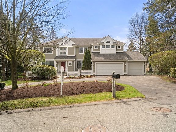 2nd image of 127 Huntington Rd