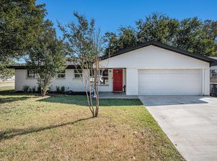 807 Poindexter Ave, Cleburne, TX 76033