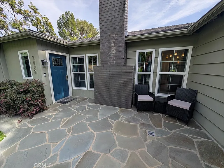 2828 Henrietta Ave — Photo 5