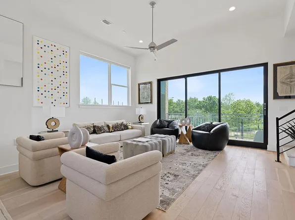 2805 McCurdy St #1, Austin, TX 78723